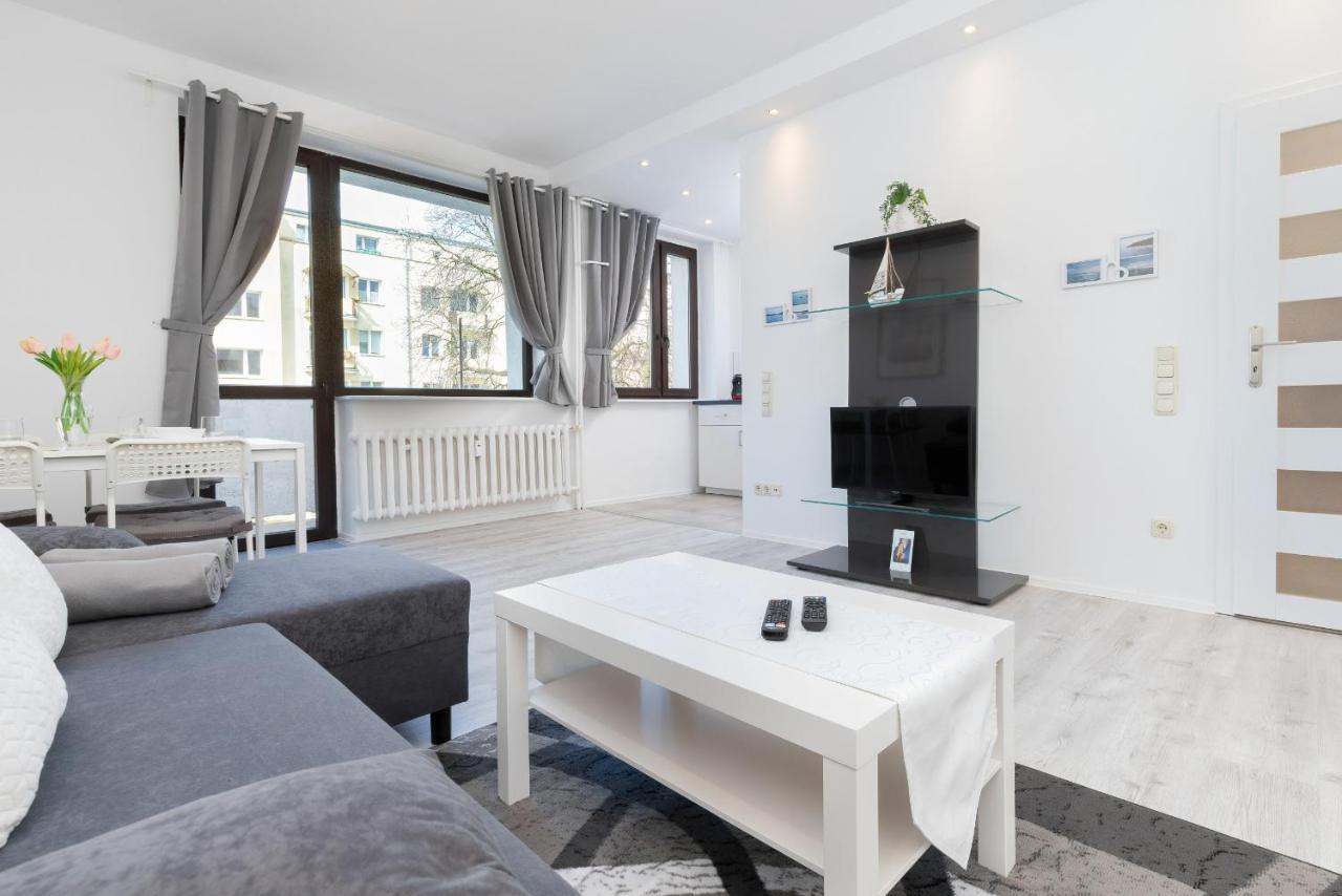 Apartments Riviera Swietojanska By Noclegi Renters Gdynia Exterior foto
